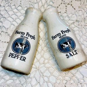 Vintage Milk Jug Salt&Pepper Shakers